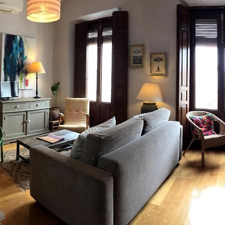 19Th Century Sevillian Apartment Séville Extérieur photo